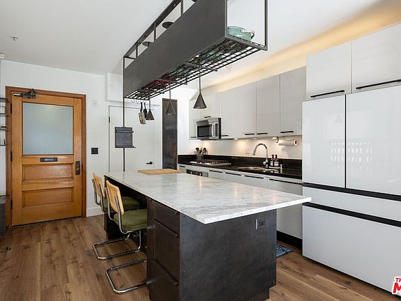 5th image of 416 S Spring St APT 609