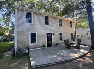 8 Winthrop Ave, Duxbury, MA 02332