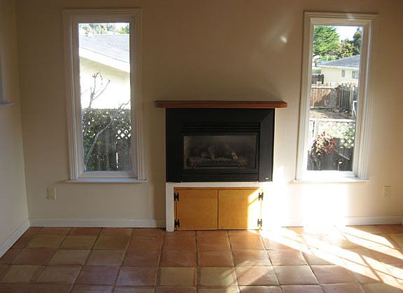 11x13' Rm w/frplc added 2000