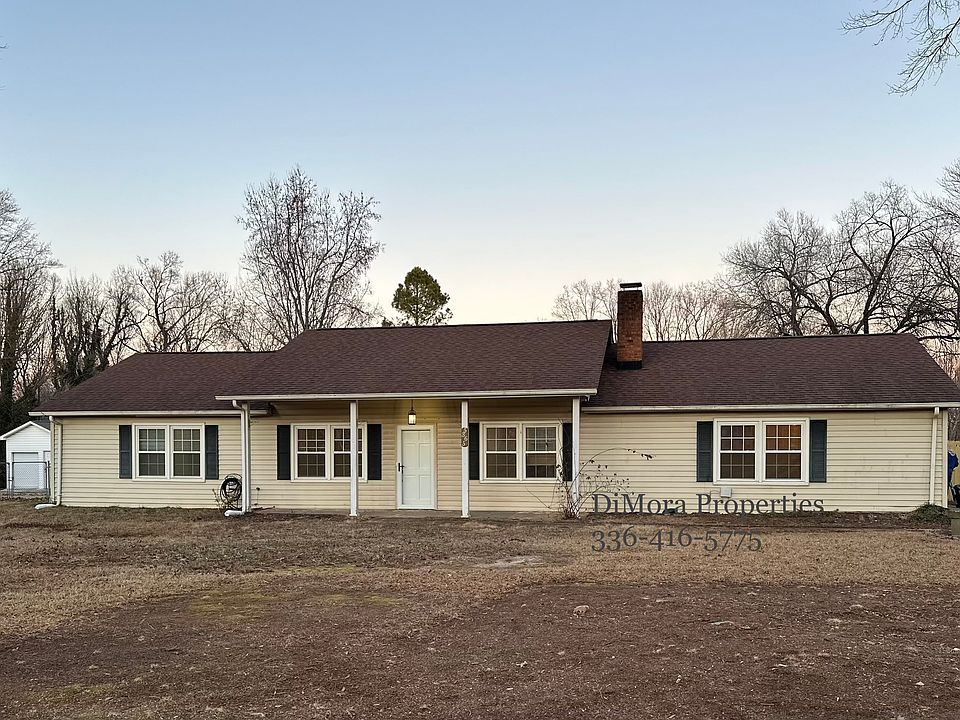 5365 Macy Grove Road. The driveway is off of South Grove Rd.
