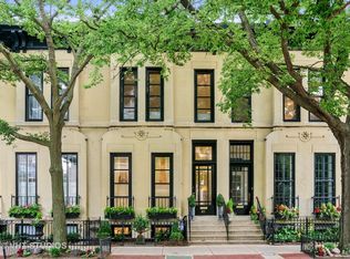 61 W Burton Pl, Chicago, IL 60610