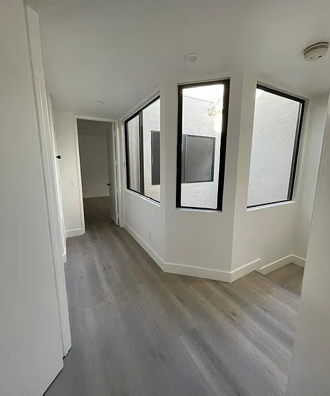 2340 Century Hl — Photo 10