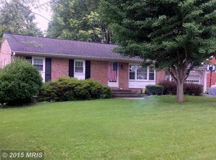 597 Curry Springs Pl, Hamilton, VA 20158