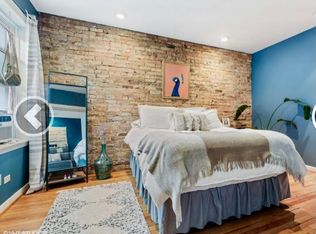 1321 W Addison St APT 2B, Chicago, IL 60613