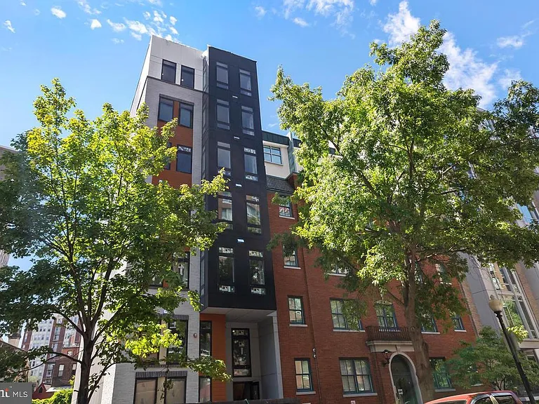 1208 M St NW #41 — Photo 2