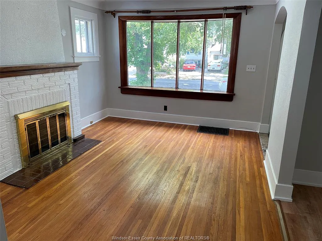 2 bed, $1,975 — Photo 3