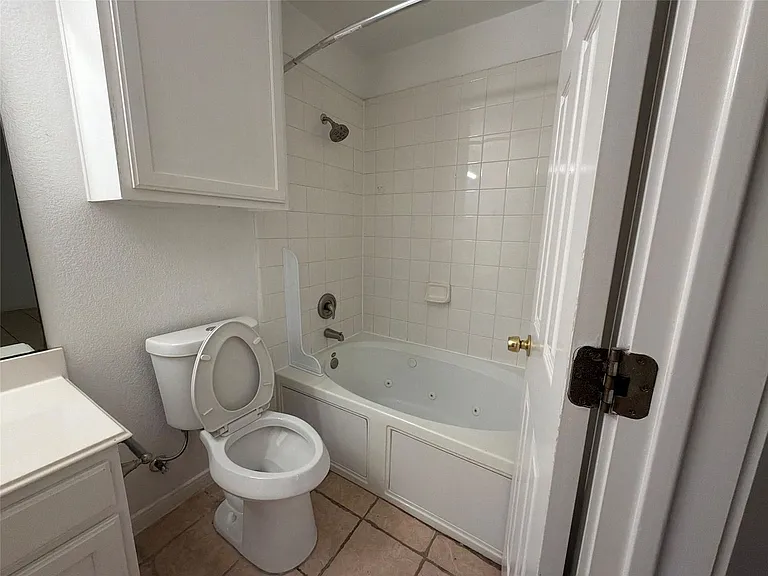 103 N Mockingbird Cir — Photo 8