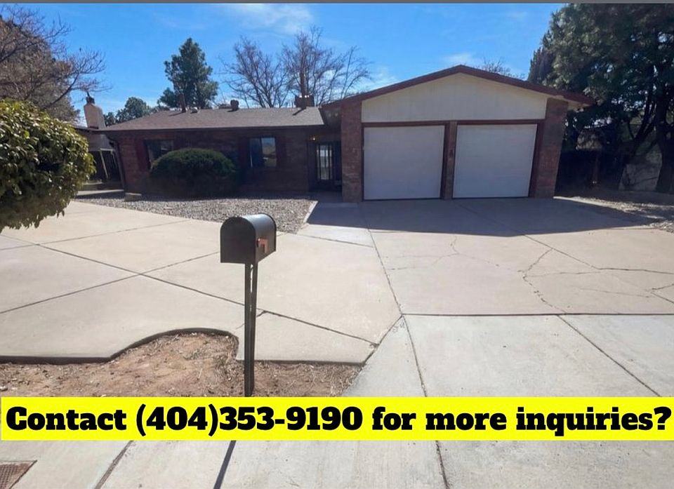 Plenty of parking in this well maintained front driveway including a double car garage.