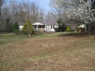 230 Parford Ln, Moneta, VA 24121