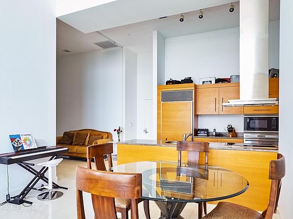 5th image of 495 Brickell Ave APT 1405