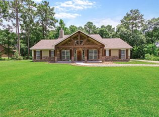 11505 Oak Springs Dr, Willis, TX 77378