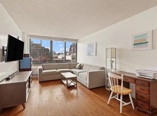 22 W 15th St APT 7A, New York, NY 10011