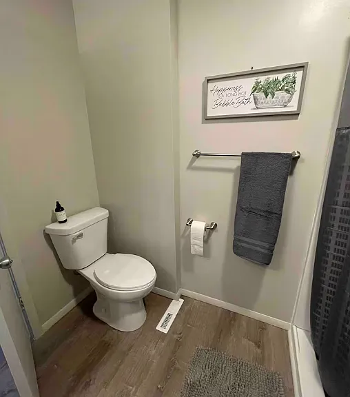 28515 Arlington Cir — Photo 9