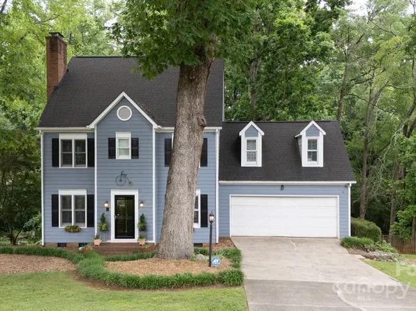 211 Southfork Dr, Belmont, NC 28012