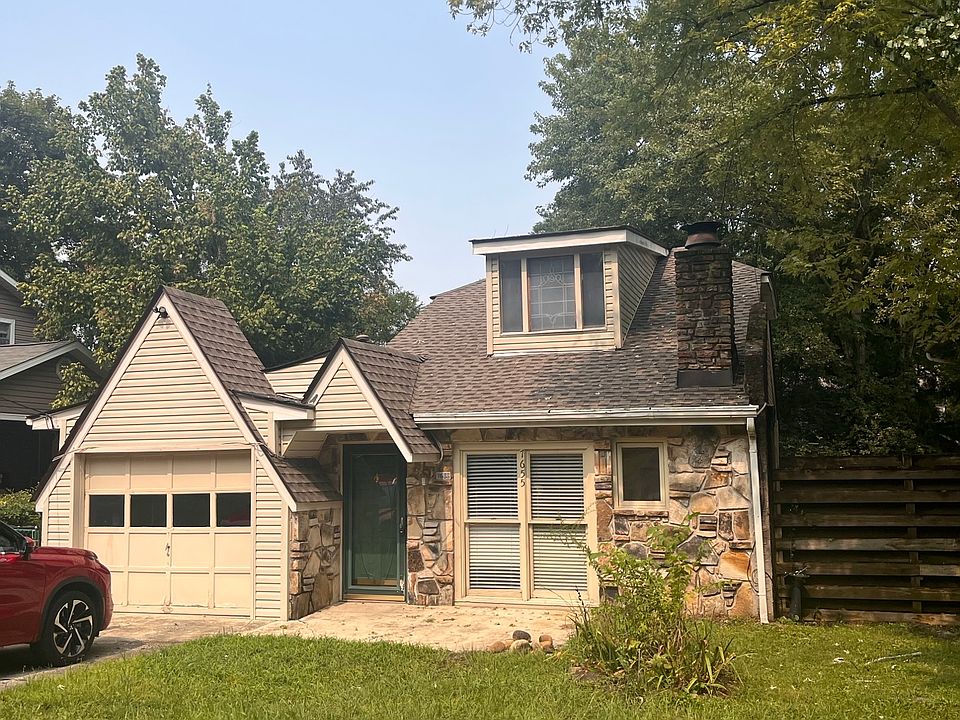 1st image of 7655 Chatham Cir