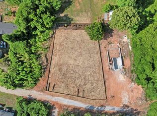 105 S Silver Lake Dr, Taylors, SC 29687