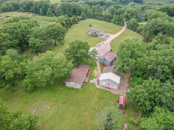 1039 & 1041 Highway W W, Eldon, MO 65026