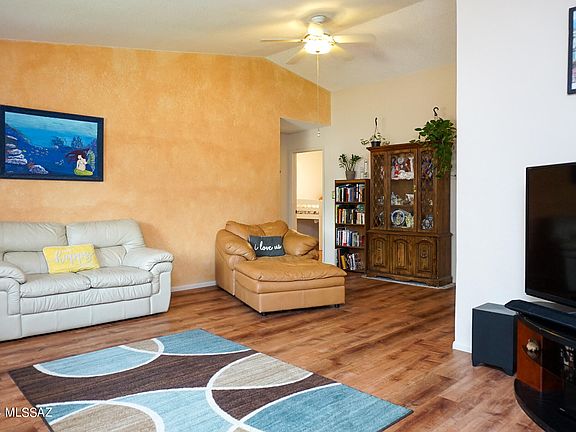 4th image of 4535 S Shoshoni Ave