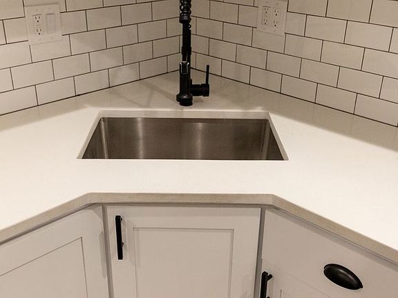 4th image of 1714 N Spaulding Ave #9458214