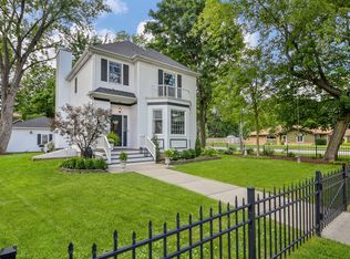 426 Elm St, Batavia, IL 60510