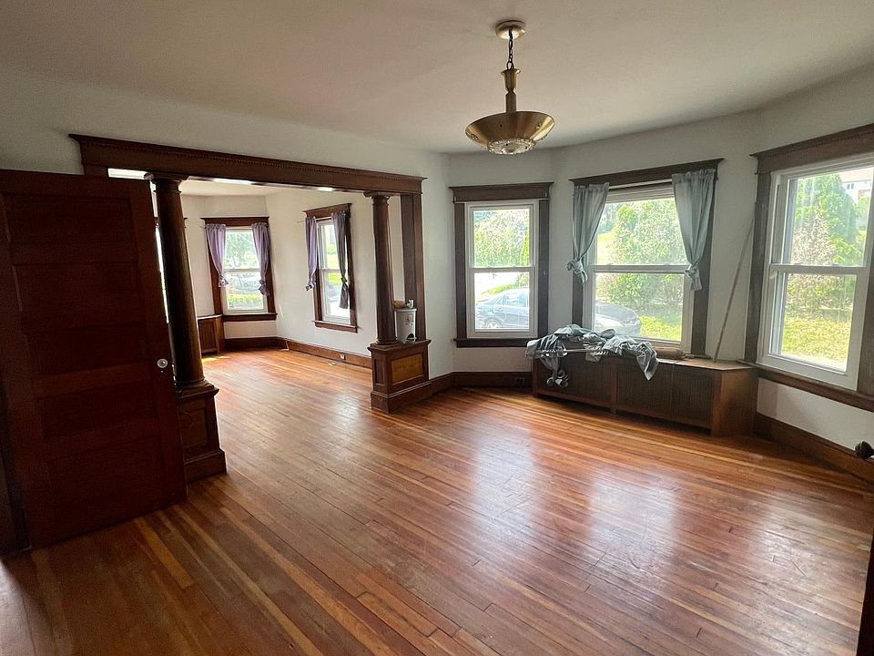 195 N Spring St Naugatuck, CT, 06770 Apartments for Rent Zillow