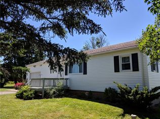 3058 Transit Rd, Albion, NY 14411