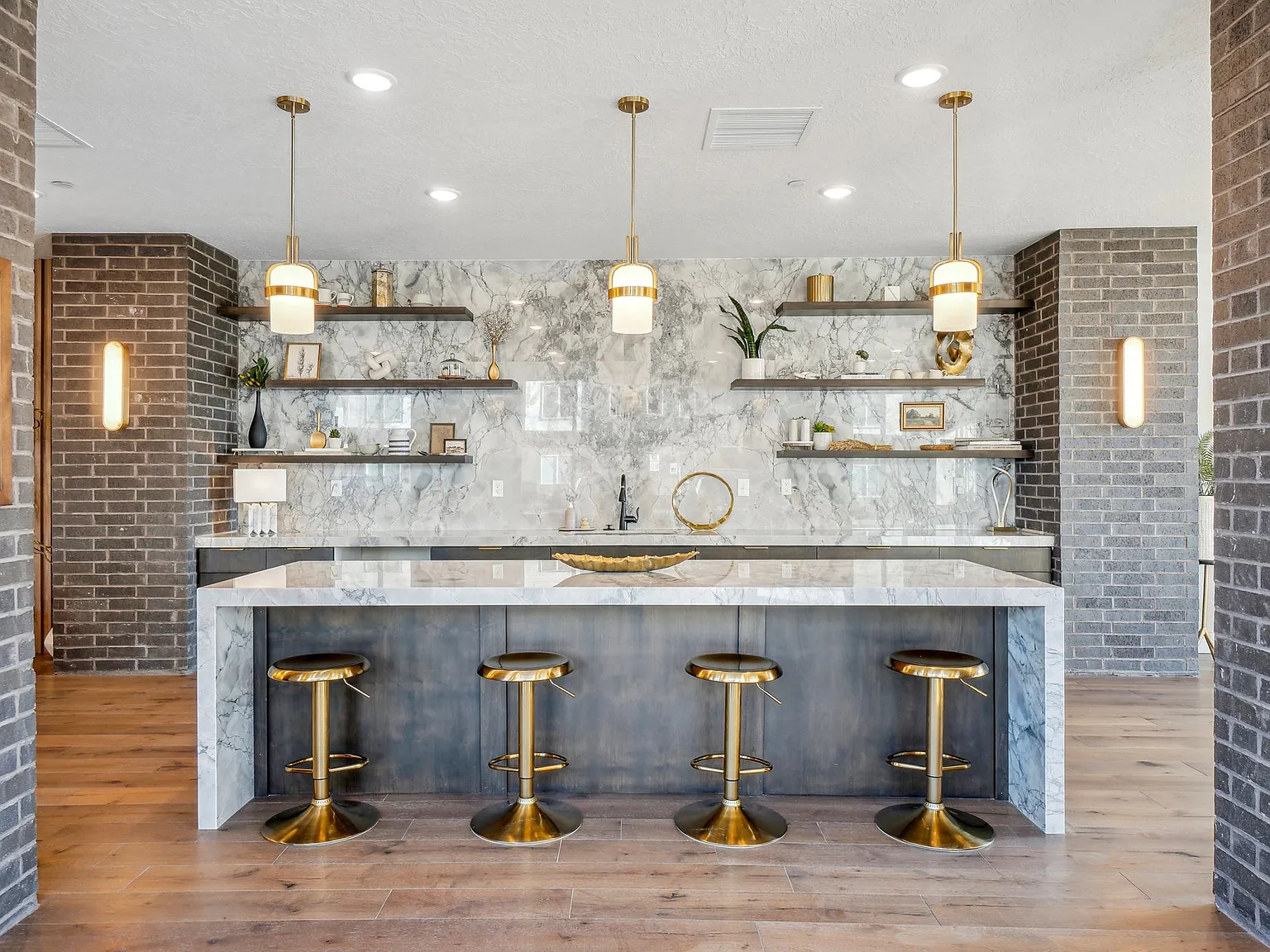 Brigham Lofts — Photo 3