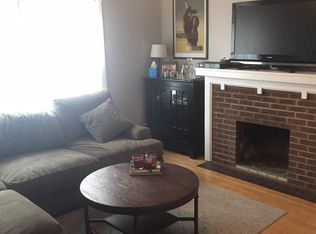 1135 W Lill Ave APT 2E, Chicago, IL 60614