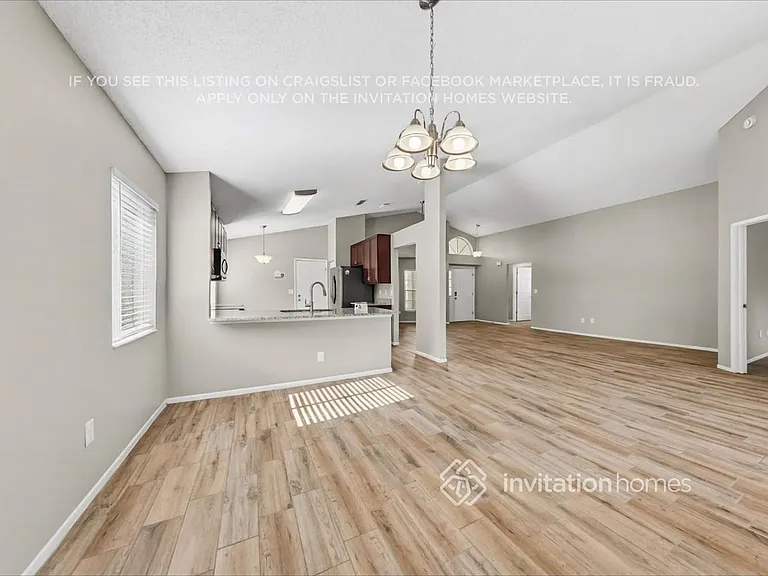 1517 Chepacket St — Photo 15