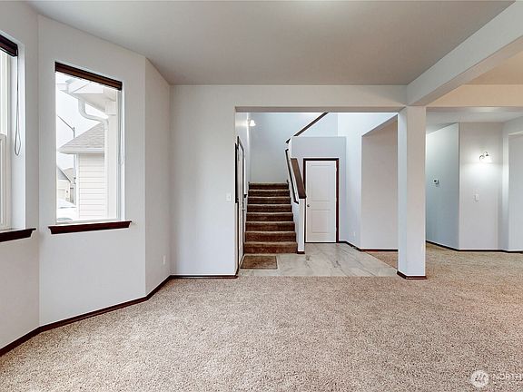 3rd image of 22 Sedgwick Court
