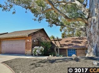 17 Swansea Ln, Pleasant Hill, CA 94523