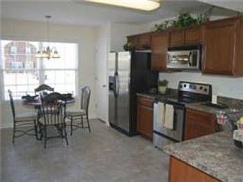 2nd image of 1821 Shaylin Loop