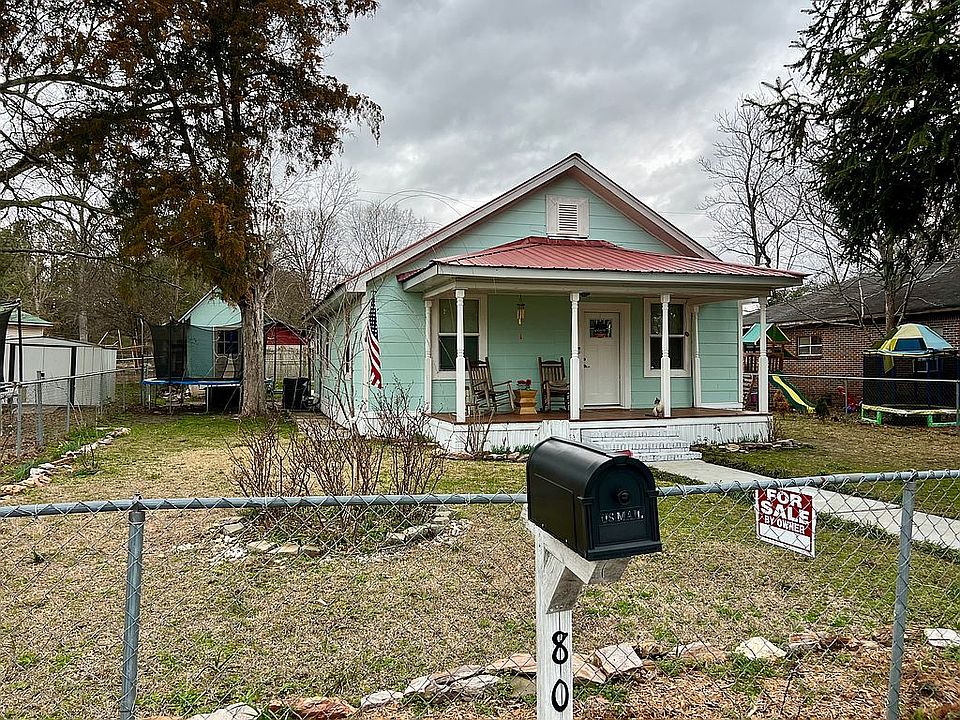 1st image of 808 15th Ave N