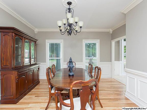 5th image of 118 Lake Crest Dr