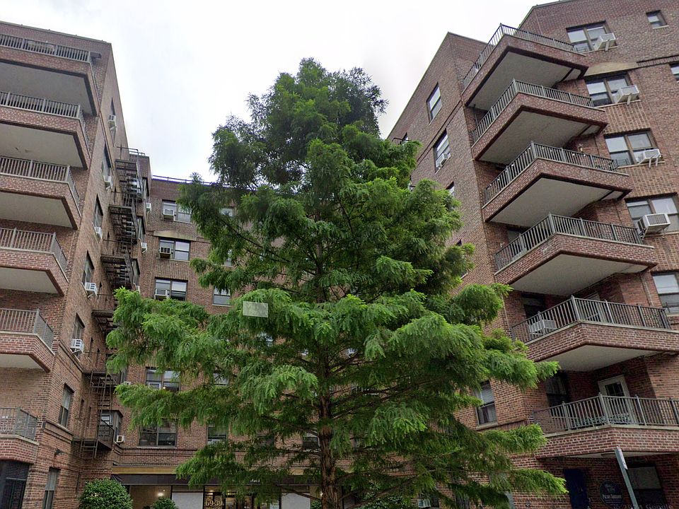 1st image of 6939 Yellowstone Blvd #1