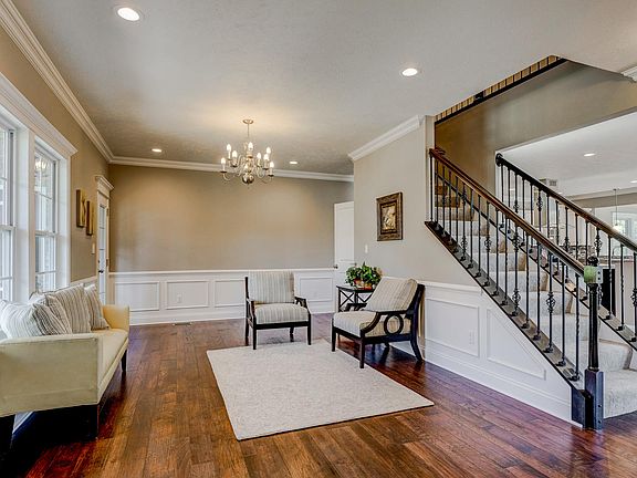 4th image of 923 Man O War Blvd #2SZCO7