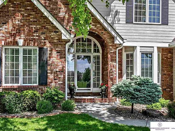 2nd image of 2374 S 183rd Cir