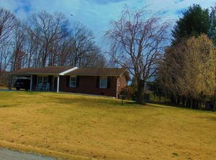 145 Hardin Dr, Jonesborough, TN 37659