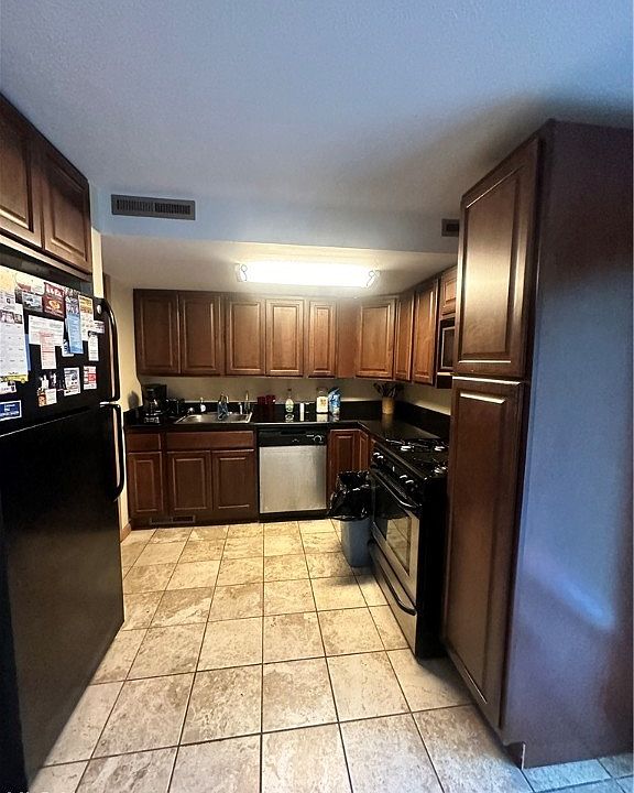 1651 Mentor Ave APT 702, Painesville, OH 44077 Zillow