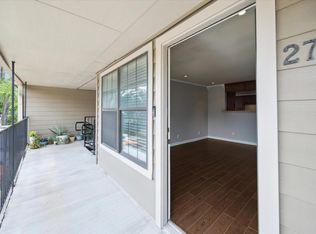 606 Marshall St #B27, Houston, TX 77006