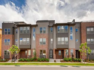 8662 E 47th Ave, Denver, CO 80238