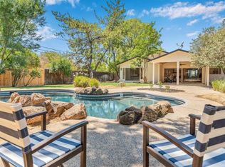 2760 Bell St, Sacramento, CA 95821