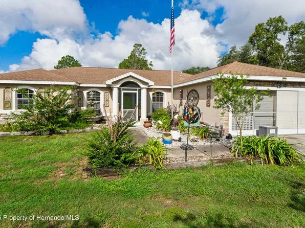 13117 Marbled Godwit Rd, Weeki Wachee, FL 34614