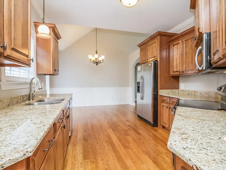 1067 Windtree Trce — Photo 10