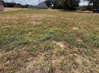 42797 Garretts Lake Rd, Shawnee, OK 74804