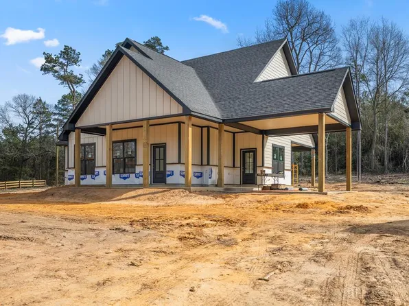 121 Timber Crossing Dr, Garrison, TX 75946