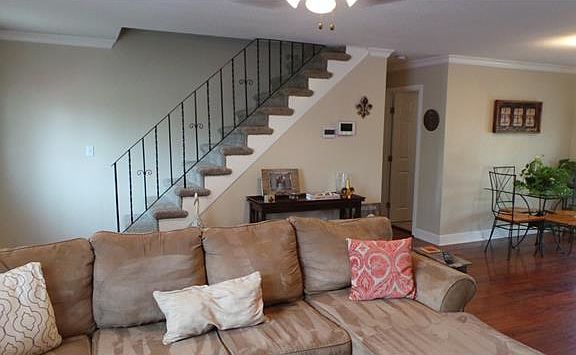 4th image of 2529 Bristol Pl