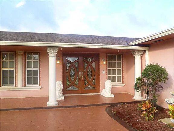 3rd image of 1691 NW 195th St