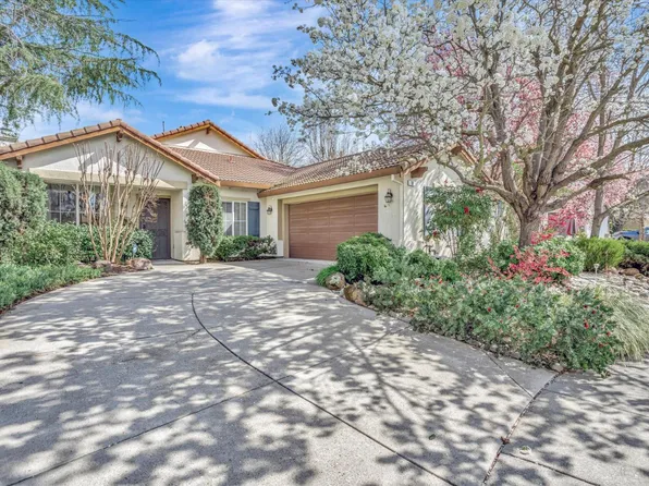 18 Kittiwake Ct, Sacramento, CA 95833