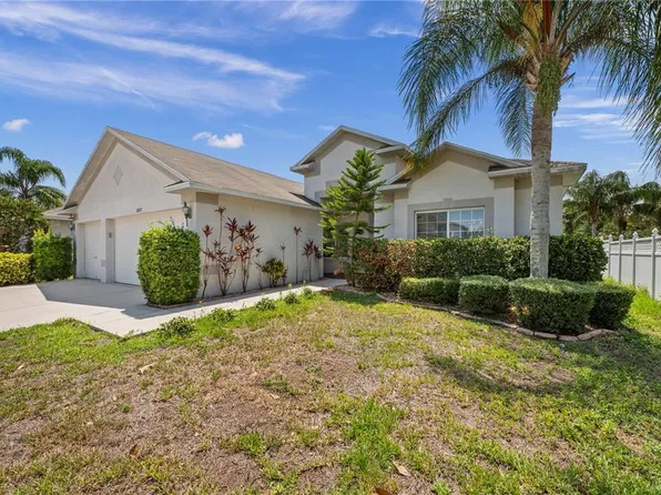 10857 Hoffner Edge Dr, Riverview, FL 33579